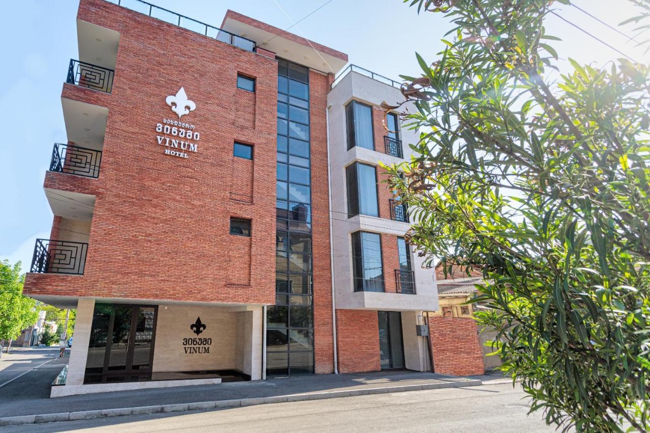 Vinum Hotel Tbilisi Buitenkant foto